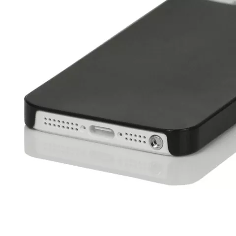 Stabile, schwarze Hartschale Kompatibel mit iPhone 5/5s und SE 2016. Schwarze Schutzh&uuml;lle
