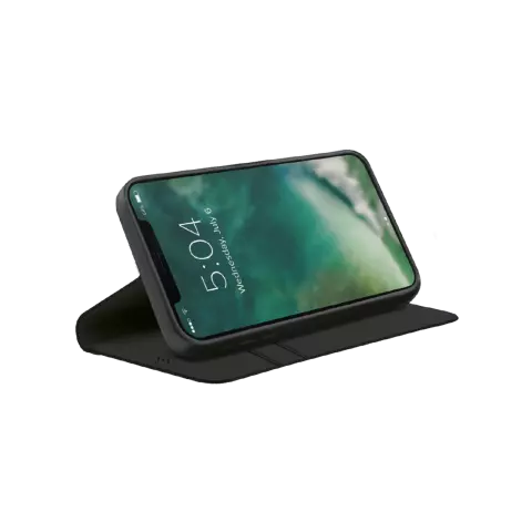 Xqisit Eco Wallet Selection Anti Bac biologisch abbaubare H&uuml;lle Kompatibel mit iPhone 12 Pro Max - Schwarz