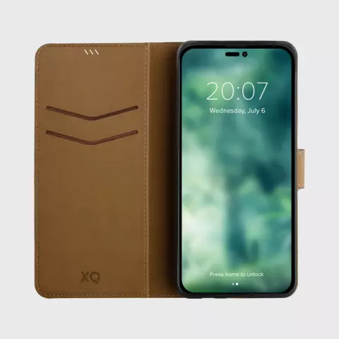Xqisit NP Slim Wallet Selection Anti Bac Recycled H&uuml;lle Kompatibel mit iPhone 15 Pro Max - Schwarz