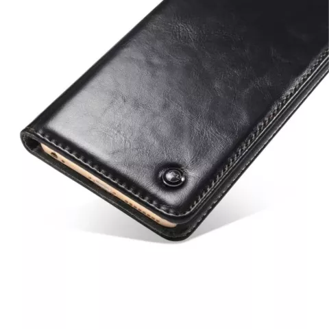 Caseme Oil Wallet Lederbezug iPhone 6 6s - B&uuml;cherregal Schwarz