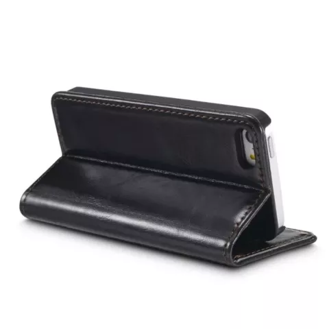 Caseme Oil Wallet Ledertasche Kompatibel mit iPhone 5 5s SE 2016 - Bookcase Schwarz