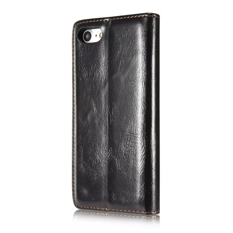 Caseme Oil Wallet Ledertasche iPhone 7 8 SE 2020 SE 2022 - B&uuml;cherregal Schwarz